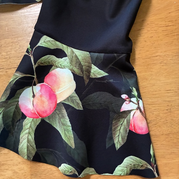 Designer Top - Picture 7 of 7